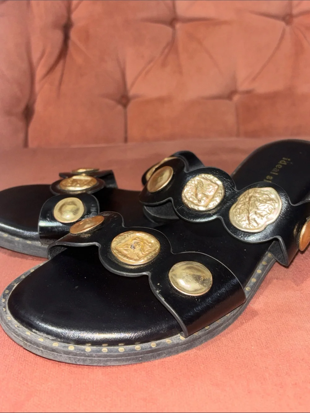 Black/gold medallion slip on slide flat sandals scalloped coin two strap 6.5